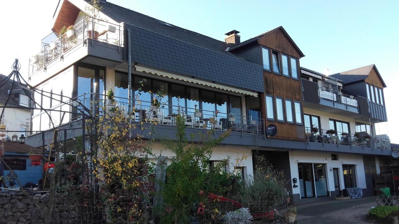 Gaestehaus Moselblick Trittenheim Bagian luar foto