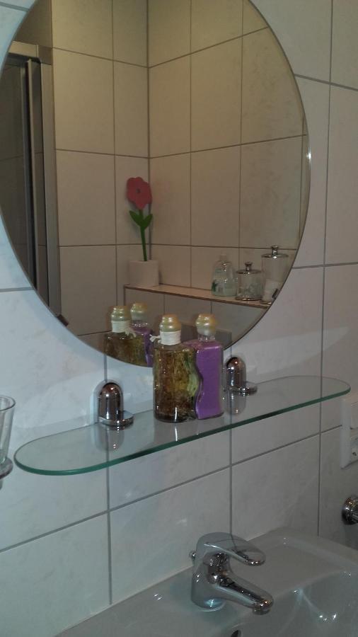 Gaestehaus Moselblick Trittenheim Bagian luar foto