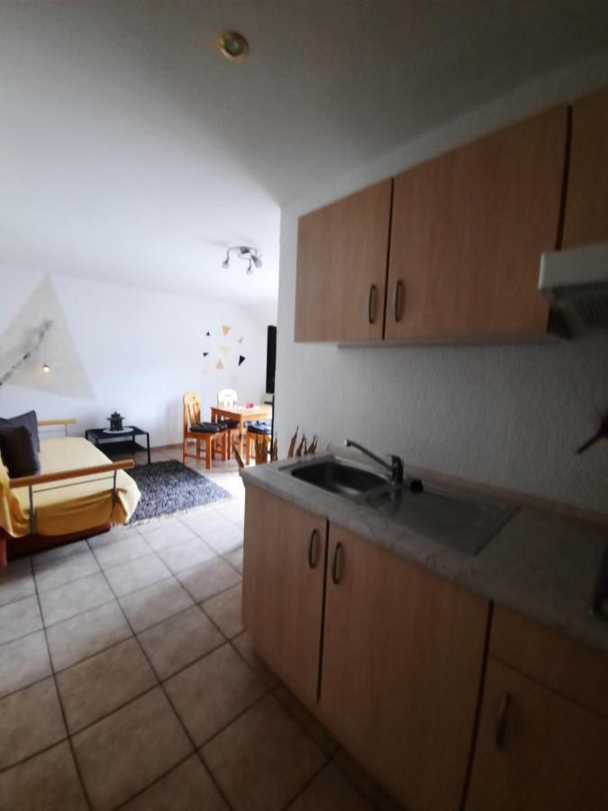 Gaestehaus Moselblick Trittenheim Bagian luar foto