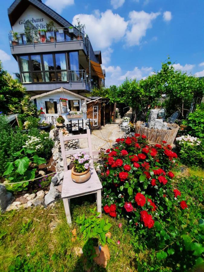 Gaestehaus Moselblick Trittenheim Bagian luar foto