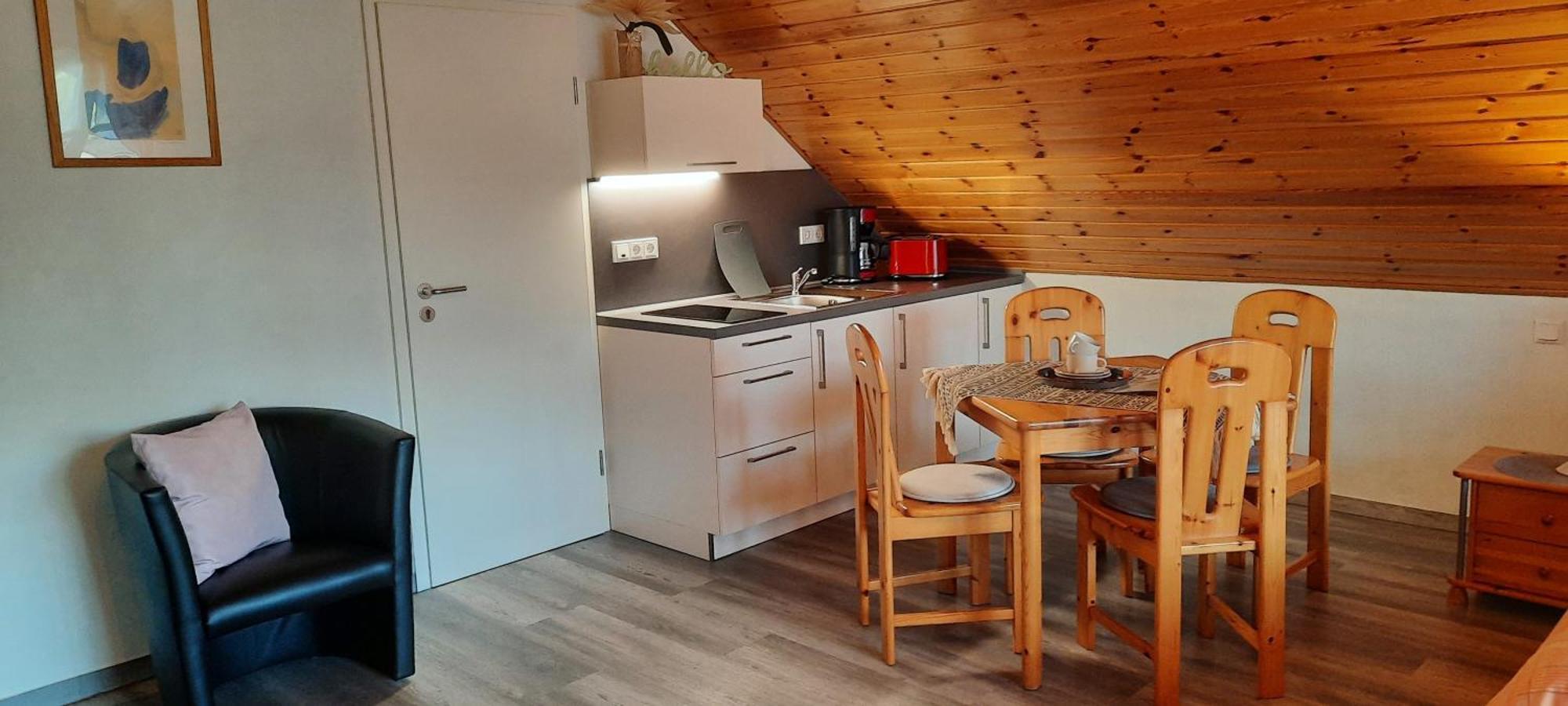 Gaestehaus Moselblick Trittenheim Bagian luar foto